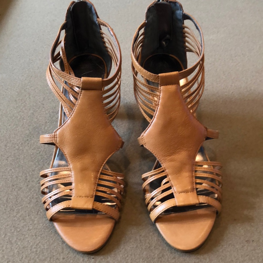 Nine West tan sandals size 7.5